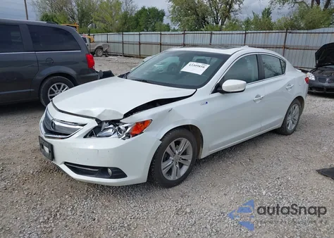 2013 Acura Ilx Hybrid 1.5L z USA, uszkodzony, nr VIN 19VDE3F74DE301658